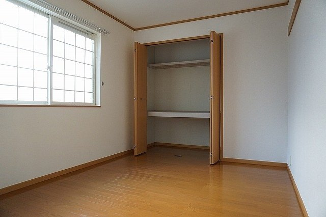 ハイツラフレシールの収納