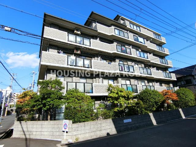 シャトー・ド・マリン須磨の外観