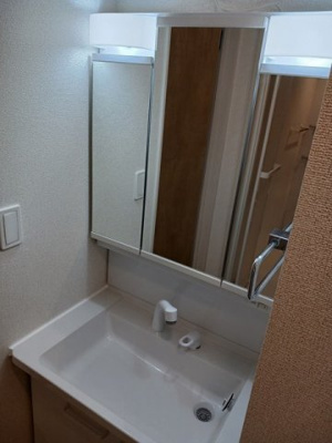 【洗面所】 | アバンツァート | 使いやすい洗面所です