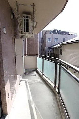 アソシエール護国寺のバルコニー