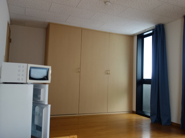 レオパレスＴＯＭＯＭＡＴＳＵの寝室