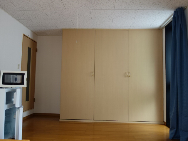 レオパレスＴＯＭＯＭＡＴＳＵの子供部屋