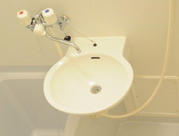 明石市二見町西二見のアパートの内装