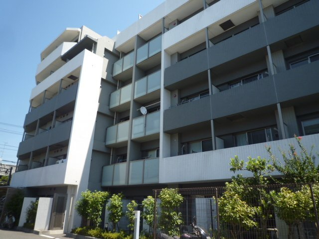 ライジングプレイス船橋宮本の外観