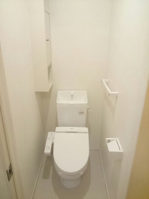 【トイレ】 | シームリーレジデンスＡ | 清潔感のあるトイレです