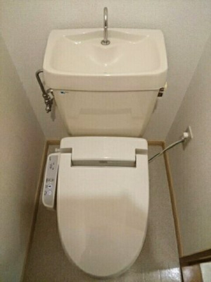 【トイレ】 | サンヒルズＡ | コンパクトで使いやすいトイレです
