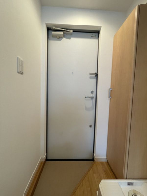 【玄関】 | コートハウス弘明寺