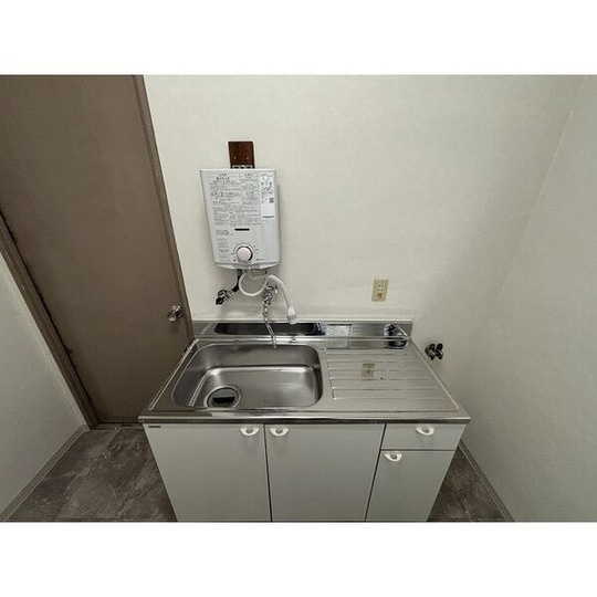 シーズンコート赤池のキッチン