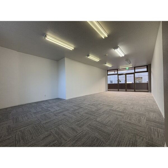 シーズンコート赤池の内装