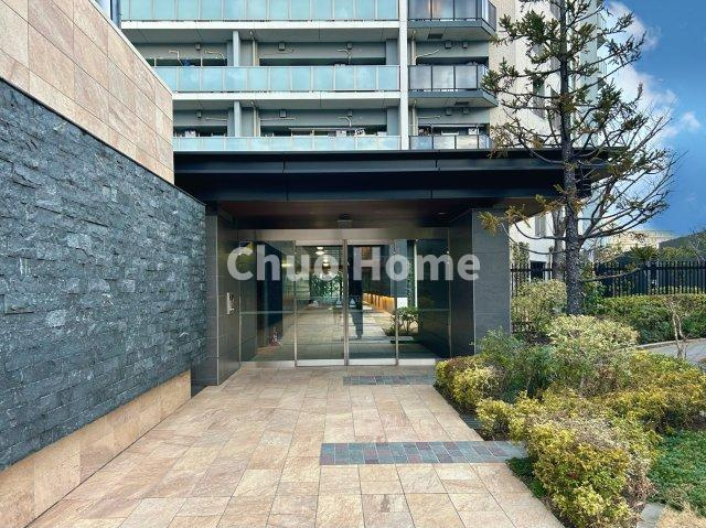 バンベールルフォン辰巳のエントランス|【エントランス】マンションのエントランスは、その物件の印象を決める、顔とも言える場所です。毎日通る場所ですからきれいなのが一番です。