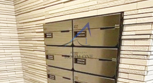 エクセルカーナ　祐天寺のその他共用部分|集合ポストです。