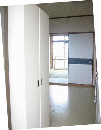 遠野市早瀬町２丁目のアパート