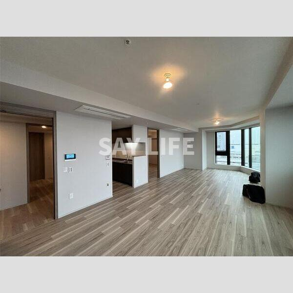 グランドメゾン大阪上本町の居間・リビング