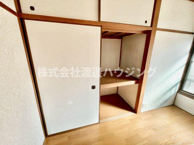朝日町貸家の収納