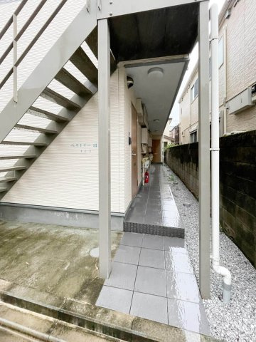 【エントランス】 | ベルトリー沼袋