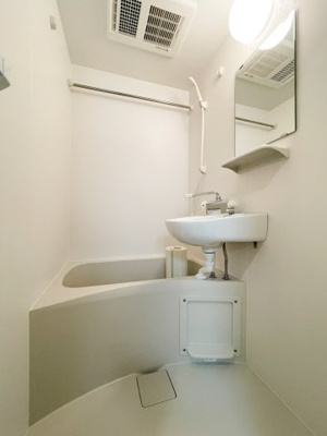 【浴室】 | ベルトリー沼袋 | 別部屋の写真です