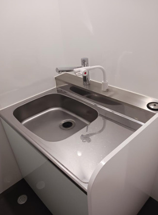 大阪市北区曾根崎新地２丁目の事務所のキッチン