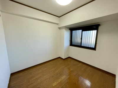 【洋室】 | ネオハイツ千歳公園 | ５帖の洋室です。