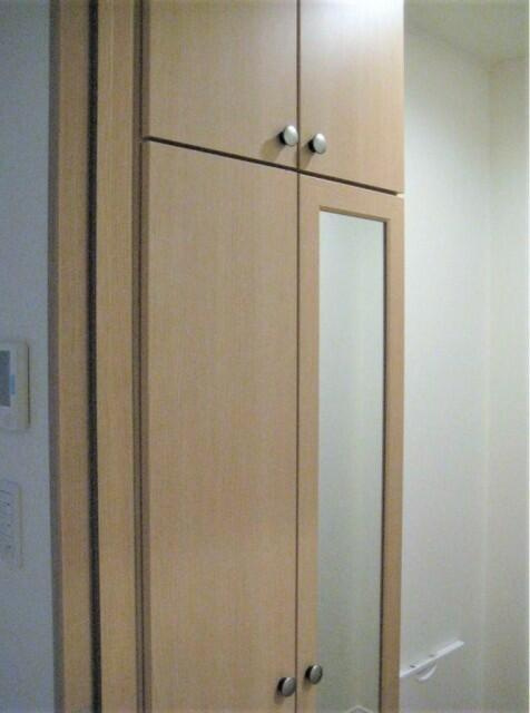 Ｓｏａｒｅ　Ｙｕｔｅｎｊｉ　ソアレ祐天寺の玄関|収納もある玄関です