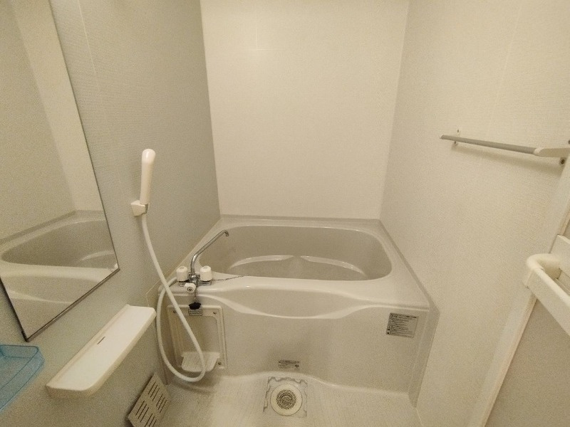 ゼファー竜美の浴室