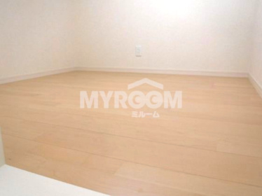 ティ・アーモショコラ(ティアーモショコラ)の寝室|収納・寝室にも使えるロフト（同一仕様写真）