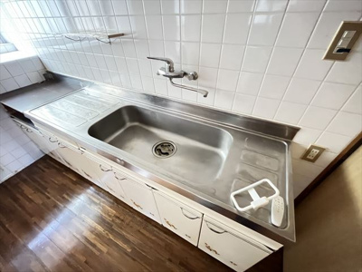  | 沖縄市泡瀬5丁目貸間