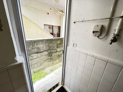  | 沖縄市泡瀬5丁目貸間