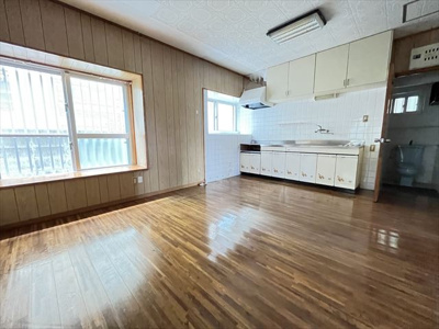  | 沖縄市泡瀬5丁目貸間