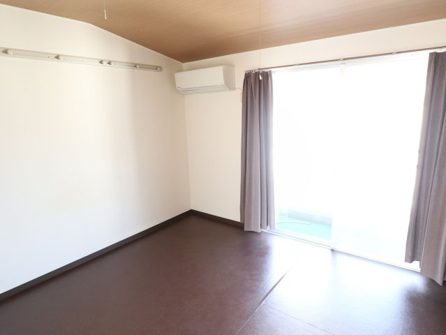 第5おおぎビルの居間・リビング