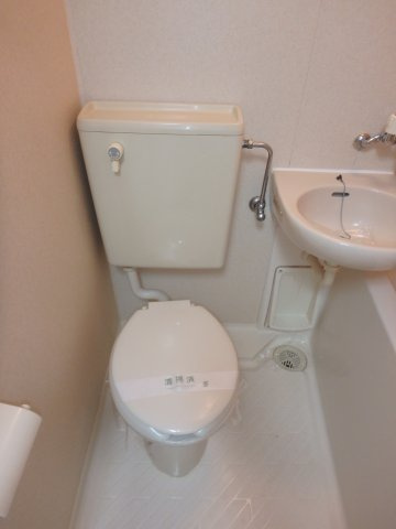 メゾンミルキーウェイのトイレ|退去前の為、以前の写真です。