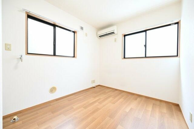 ユニオンコーポ高松の居間・リビング