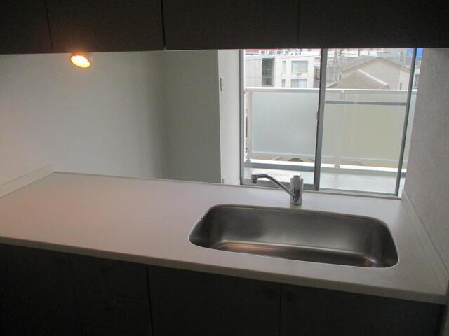 ウィスタ高井戸のキッチン|カウンターキッチンです