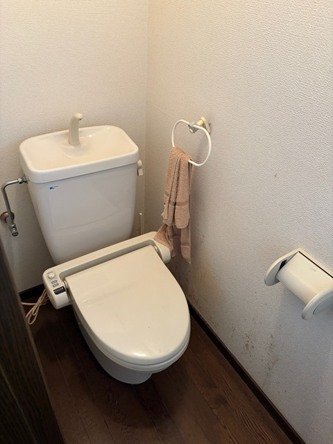 玉野市田井5丁目のトイレ|2階トイレ