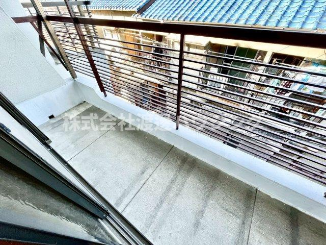北巣本町一戸建てのバルコニー