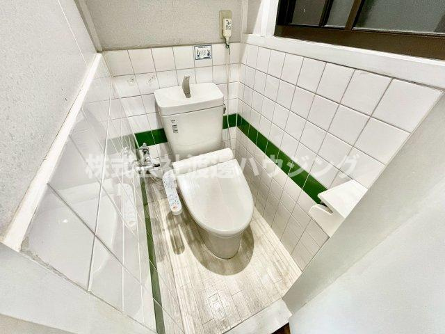 北巣本町一戸建てのトイレ