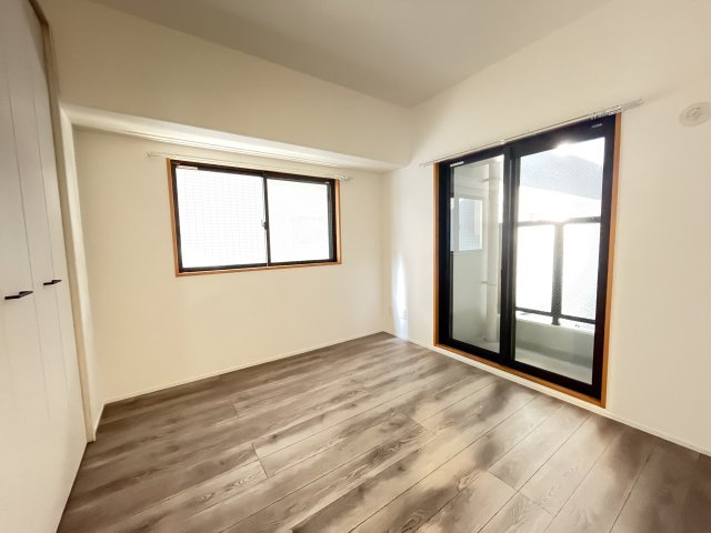 リファレンス天神南の洋室|お子様のお部屋や書斎に良さそうです！！