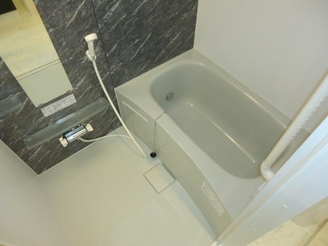 グレイスガーデンの浴室|バス