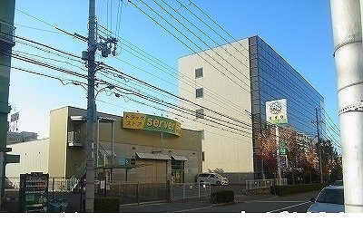 パニエの周辺|ドラッグストアサーバ様まで900m