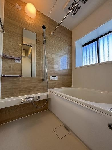 川崎市宮前区神木本町5丁目 戸建の浴室