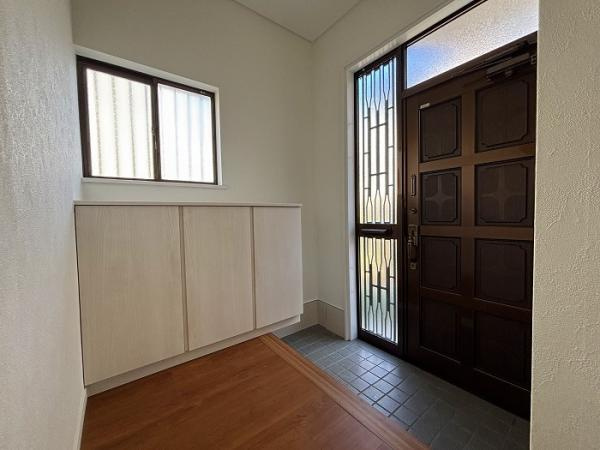 川崎市宮前区神木本町5丁目 戸建の玄関