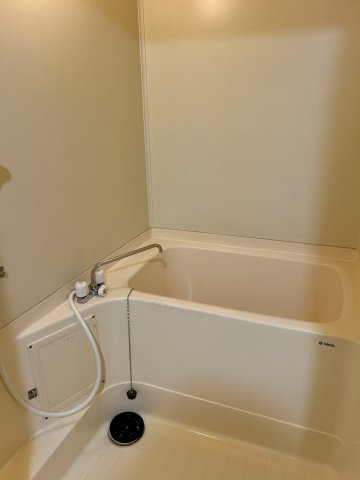 伊豆ビューグランドハイツ2号棟の浴室