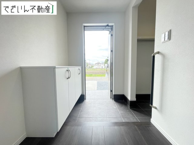 【玄関】 | ワイウッドコート本庄市寿第10期　新築住宅 | ≪4号棟≫
現地(2026年6月撮影)