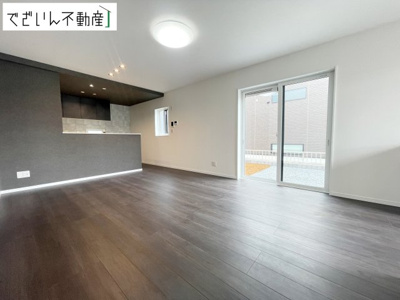【居間・リビング】 | ワイウッドコート本庄市寿第10期　新築住宅 | ≪4号棟≫
現地(2026年6月撮影)