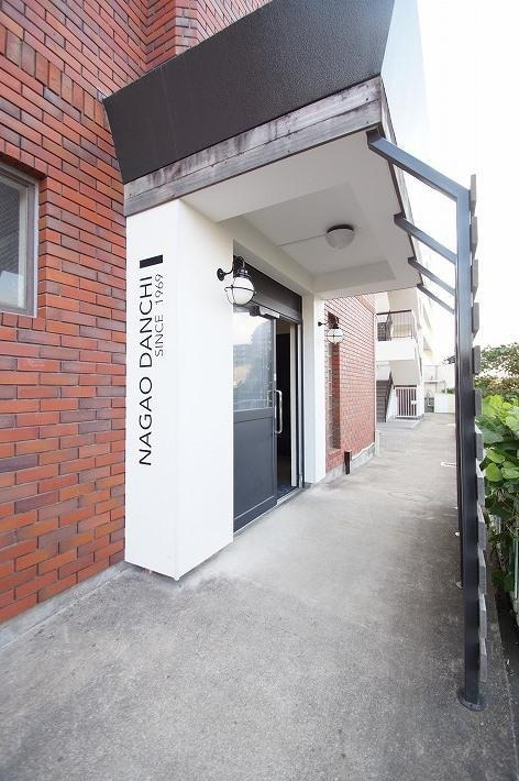 福岡市城南区長尾１丁目の賃貸マンションのエントランス|エントランス写真