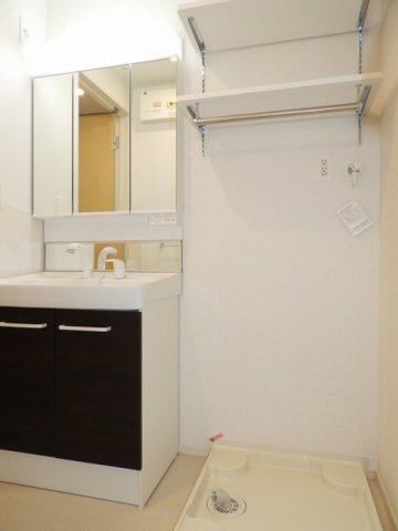 サン・ガーデン・ハウスの洗面所|使いやすい洗面所です