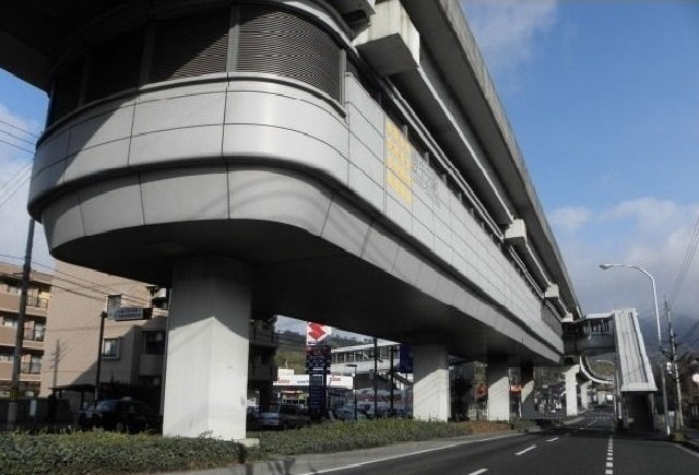 フレンドリーともの周辺|アストラムライン　伴中央駅まで1300m
