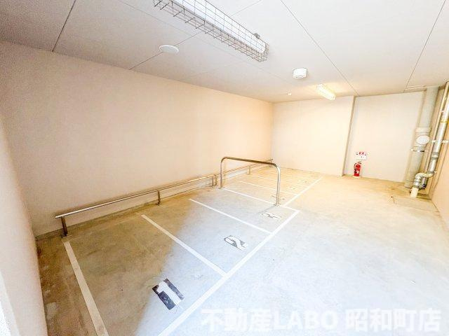 シャテーニュ上本町のその他