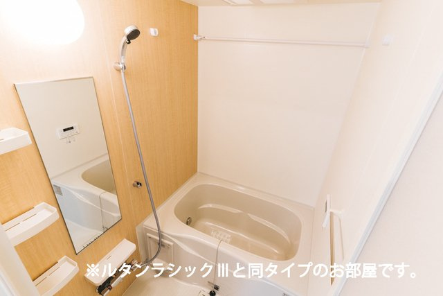 カメリアⅡの浴室|お風呂で日々の疲れを落としましょう
