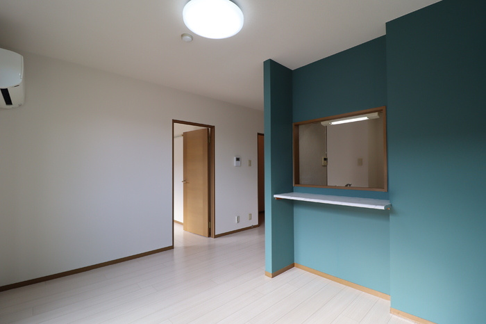 ハイカムールウエストリバー　A棟の居間・リビング