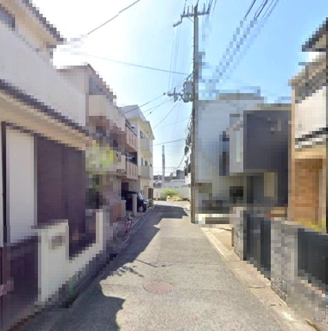 上河原通4丁目の前面道路含む現地写真|落ち着いたくらしをかなえる閑静な住宅街。

